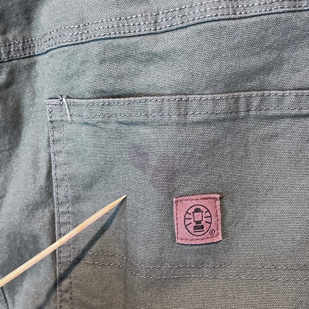 Coleman‎ Olive Green Canvas Utility Shorts Size 34 Stretch Cotton Outdoor READ